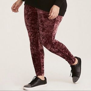 Crushed Velvet Leggings Plus 